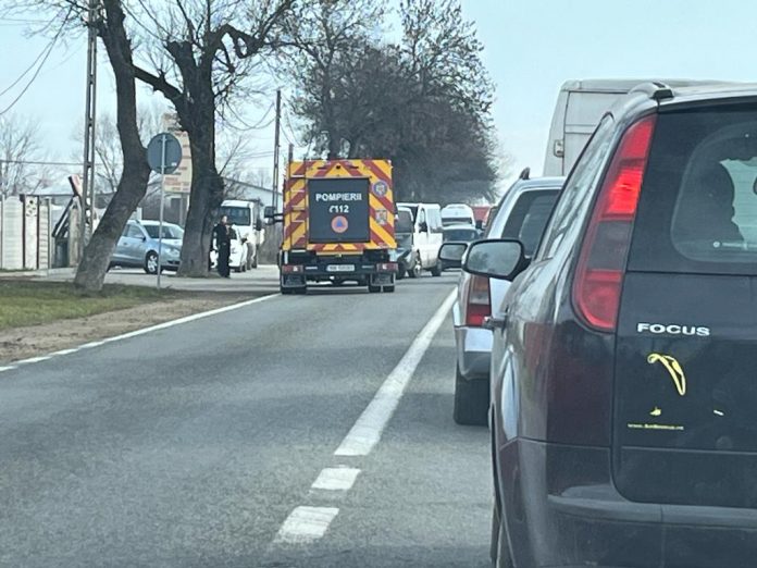 Scoarța: Accident cu două victime și trei mașini implicate