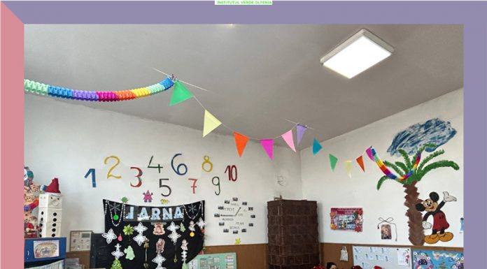 Daruri pentru 50 de elevi de la două școli din județ