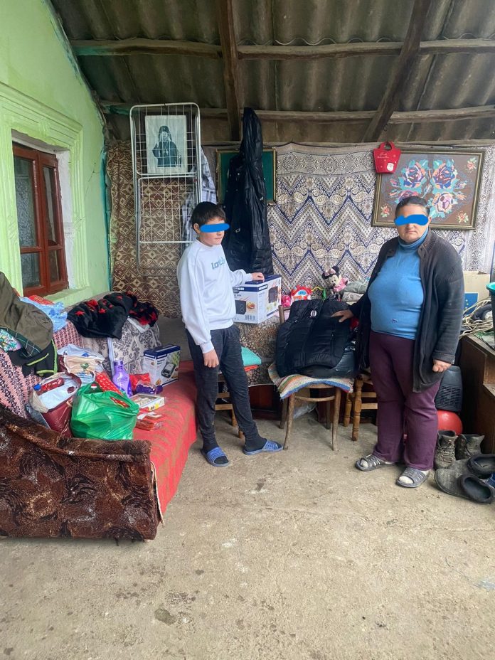 Alimente, electrocasnice și articole de îmbrăcăminte, donate pentru DGASPC Gorj