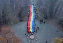 Drapelul de 100 de metri, purtat la Târgu Jiu, Rovinari și Motru