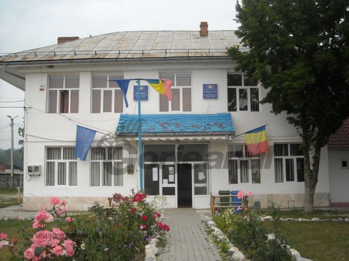 Parcuri fotovoltaice la Rovinari și Bâlteni. Se vor reduce cheltuielile cu consumul propriu de energie