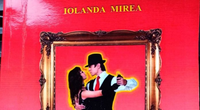 Tangoul se dansează în doi