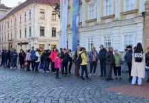 Lumea gorjenească – Cap(ul) de afiș