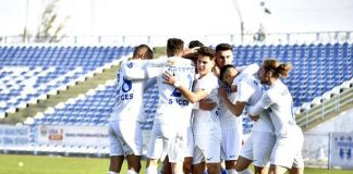 Viitorul aduce doi jucători