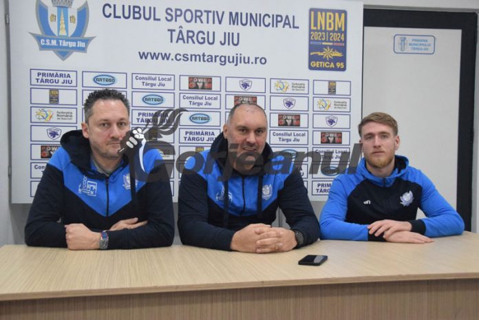 Baschetbaliștii încep anul la București