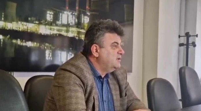 VIDEO: Contractul pentru transportul minerilor, atribuit, exact în ziua accidentului de la Cariera Roșia, asocierii firmelor Romferex și Uzina Rominex, cea care deținea tancheta implicată în tragedia de la Jilț Sud!