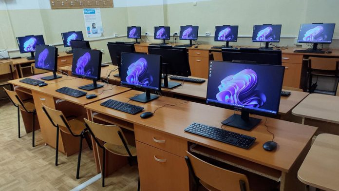 Un milion de lei pentru dotarea școlilor din Prigoria