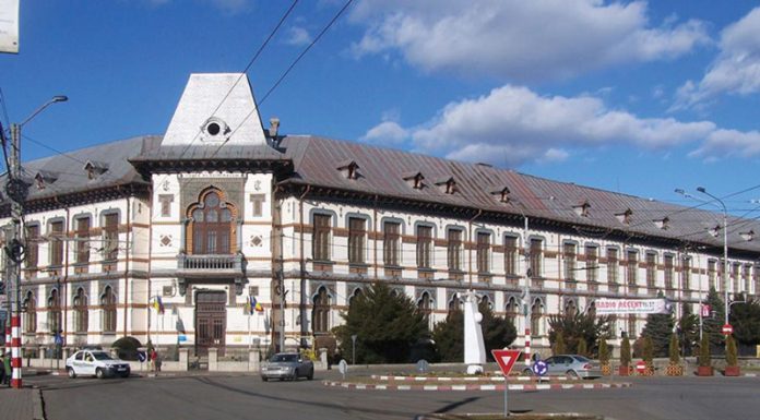 Laboratoare inteligente, la CNTV Târgu Jiu
