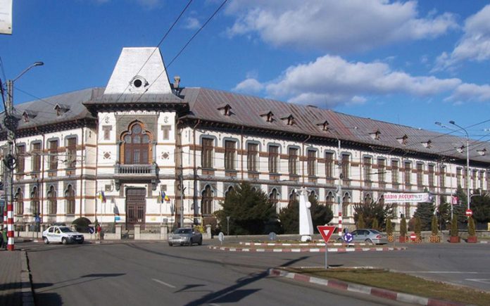 Laboratoare inteligente, la CNTV Târgu Jiu