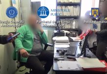 VIDEO: Dosarul pensionărilor pe caz de boală! Iată cum funcționa mecanismul infracțional și cine sunt persoanele reținute pentru luare de mită!