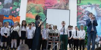 Elevii din Mătăsari l-au sărbătorit pe Mihai Eminescu