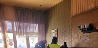 Elevii chiulangii, prinși de polițiștii gorjeni în baruri