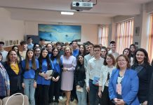 Târgu Jiu: Europarlamentarul Maria Grapini, la Colegiul Național ”Ecaterina Teodoroiu”