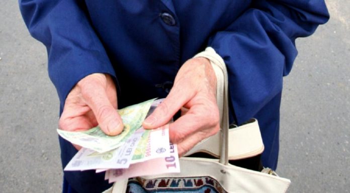 Cei cu pensiile mici vor primi o sumă suplimentară din februarie