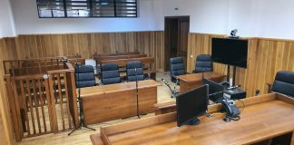 Schimb de robe! Vor să împartă dreptatea la Târgu Jiu