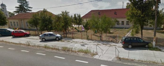 scoala capul dealului