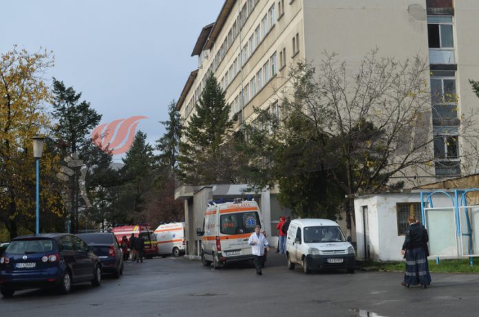 Spitalul Județean își asigură ambulanțele
