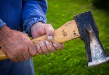 Trimis în judecată pentru tentativă de omor