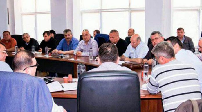 Negocieri la CEO: ,,Munca trebuie plătită!”