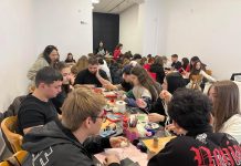 Interes pentru atelierul de mărțișoare de la Muzeul Județean