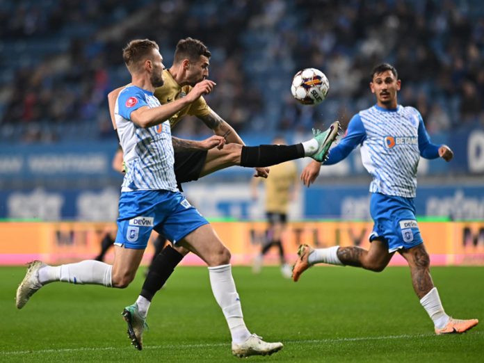 Doar rezultatul e pozitiv. Craiova a arătat rău și cu Voluntari