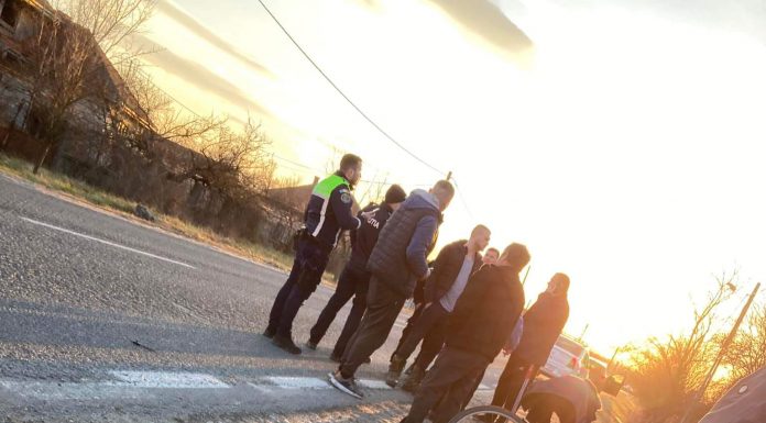 Biciclist lovit de mașină, la Scoarța