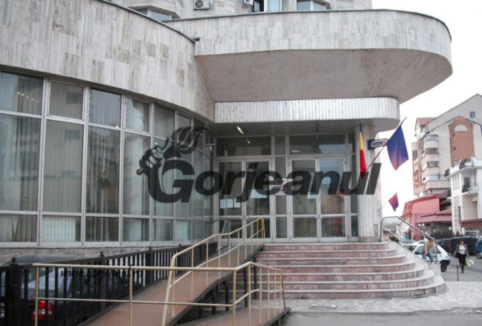 Teren din Stănești, vândut la licitație de Fisc