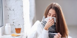Zeci de gorjeni internați cu pneumonie și gripă