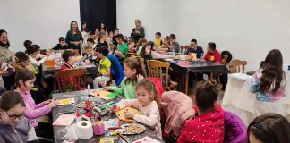 Număr record de participanți la Atelierul de Mărțișoare de la Muzeul Județean