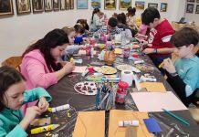 Atelierul de Mărțișoare, deschis la Muzeul Județean