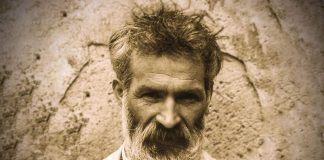 ,,Sărutul” sau sensul luminos al iubirii