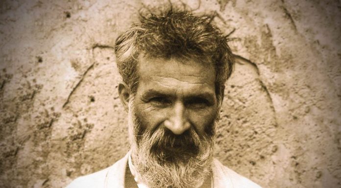 ,,Sărutul” sau sensul luminos al iubirii