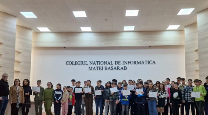 Elevi ai unor școli din Târgu Jiu, premiați la Concursul Regional ,,Micul Gates”