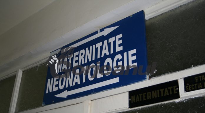 Doi bebeluși născuți la Târgu Jiu de 29 februarie