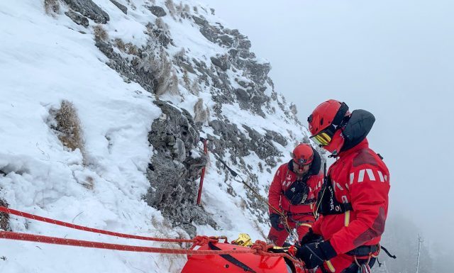 Salvamont: 23 de persoane, salvate de pe munte