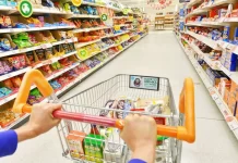 Supermarketurile ar putea fi închise duminica. Proiect