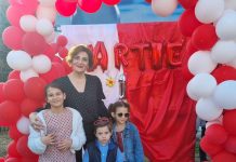 Sute de participanți, la Târgul de Mărțișoare de la Școala Gimnazială ,,Pompiliu Marcea”