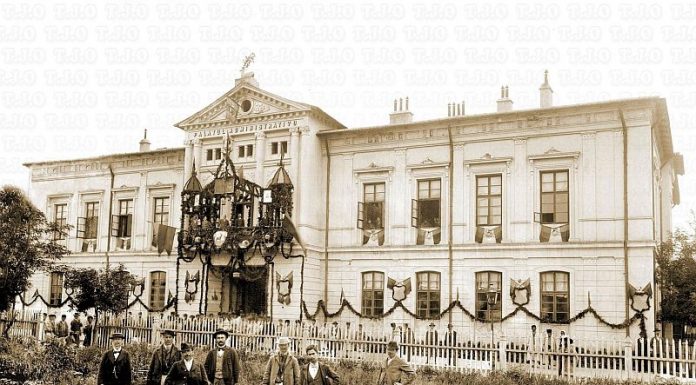 La ceas de sărbătoare