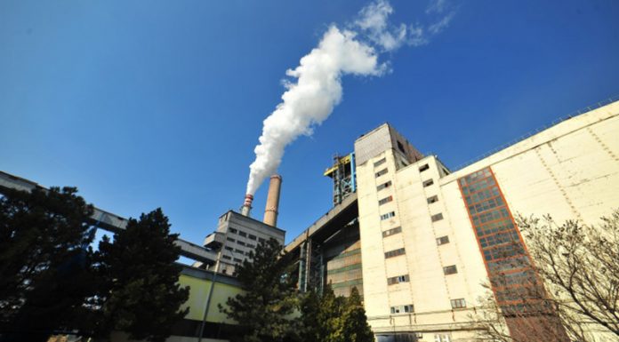 Plăți compensatorii de aproximativ 20.000 de euro și venit de completare pentru patru ani, în caz de disponibilizare la CEO