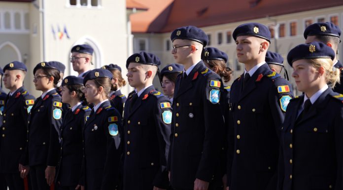 S-a prelungit perioada de înscriere la colegiile militare
