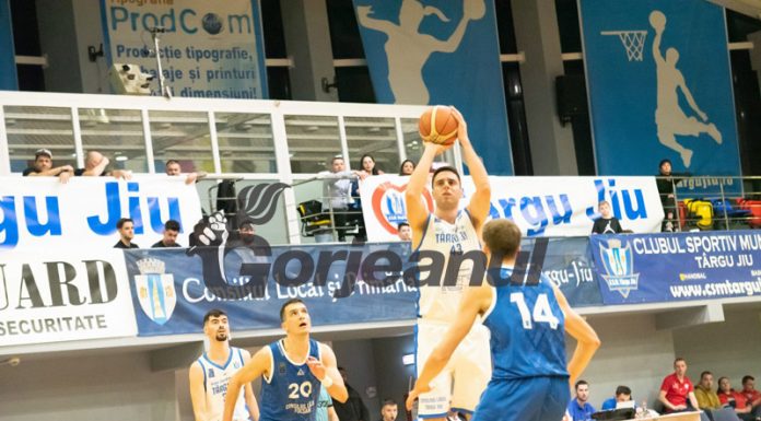 Suta! Filă de istorie, la secția de baschet