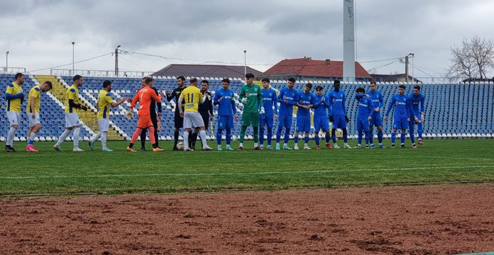 Gilortul a pierdut ultimul amical