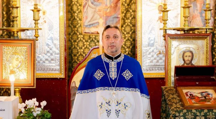 Învăţătura Preotului de altar, despre Păstorul cel Bun – ,,Eu sunt Cuvântul; Eu sunt Lumina; Eu sunt Calea; Eu sunt Adevărul; Eu sunt Viaţa; Eu sunt Învierea; Eu sunt uşa şi Eu sunt Păstorul cel bun”!
