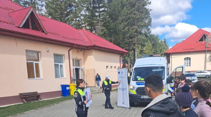 Educație rutieră pentru elevii din Polovragi