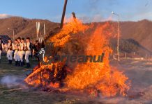 Foc și joc la Lăsata Secului la Novaci!