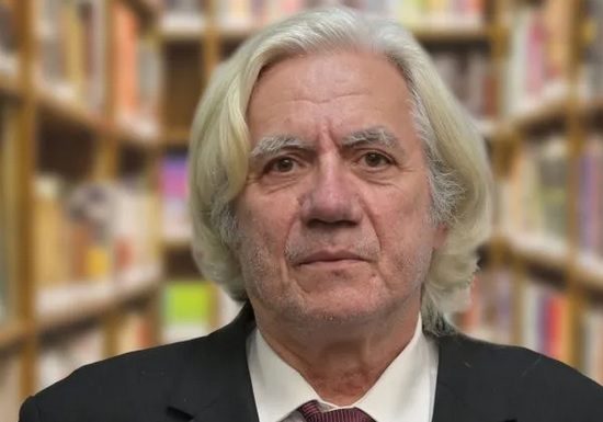 Un scriitor mai cunoscut în lume decât în România: VALERIU BUTULESCU și „ISTORIA…” lui Alex Ștefănescu