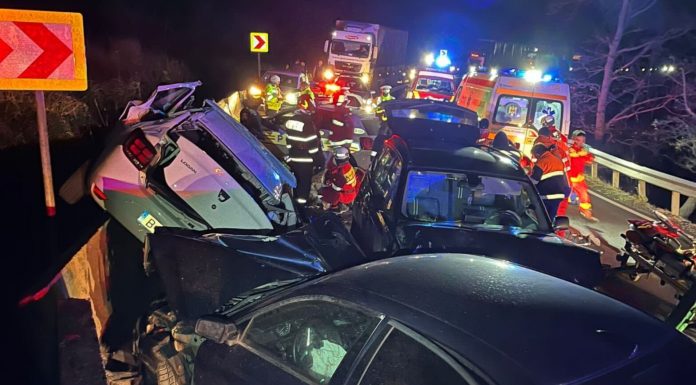 Pedeapsă înjumătățită pentru patru vieți curmate