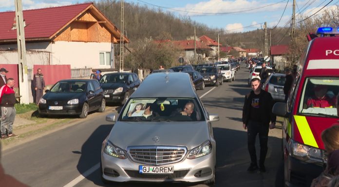 Andreea Morega, înmormântată mâine în satul natal, la Padeș!