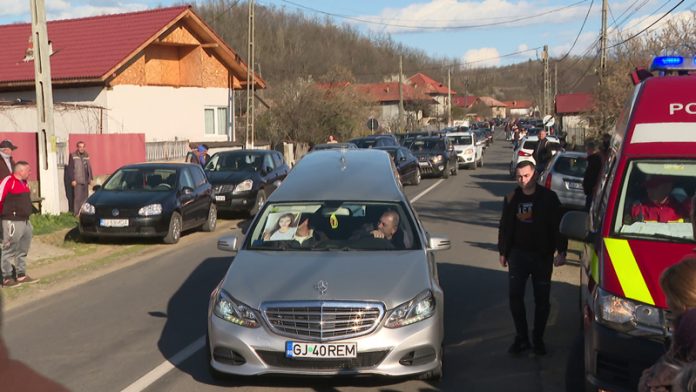 andreea-morega-inmormantare-(3)