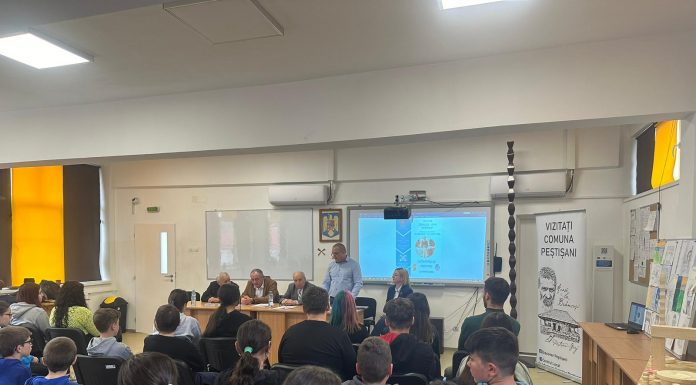 Zeci de elevi, premiați la Peștișani, la concursul ”Brâncuși – Omul Infinitului”